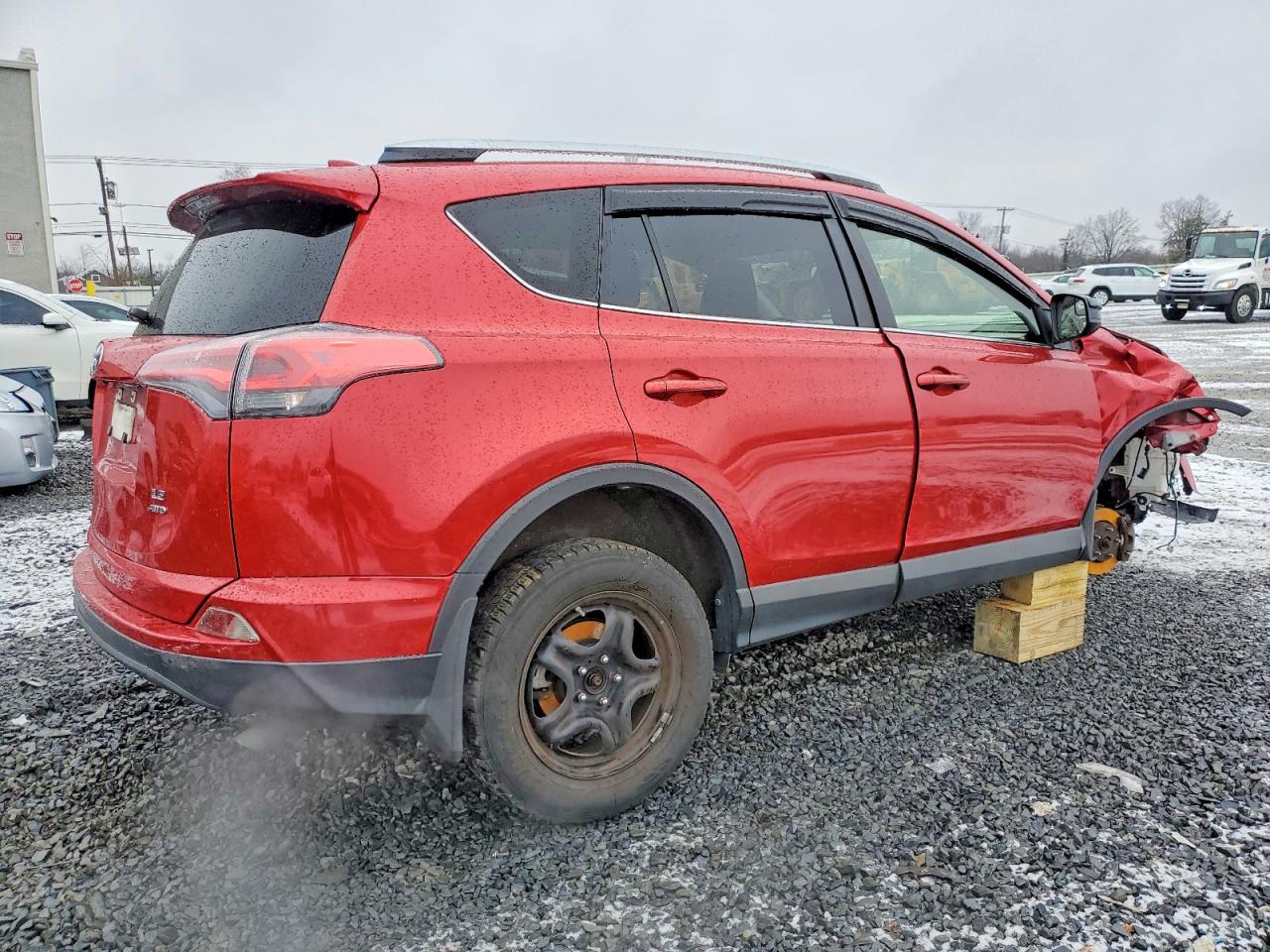 2016 TOYOTA RAV4 LE photo 3