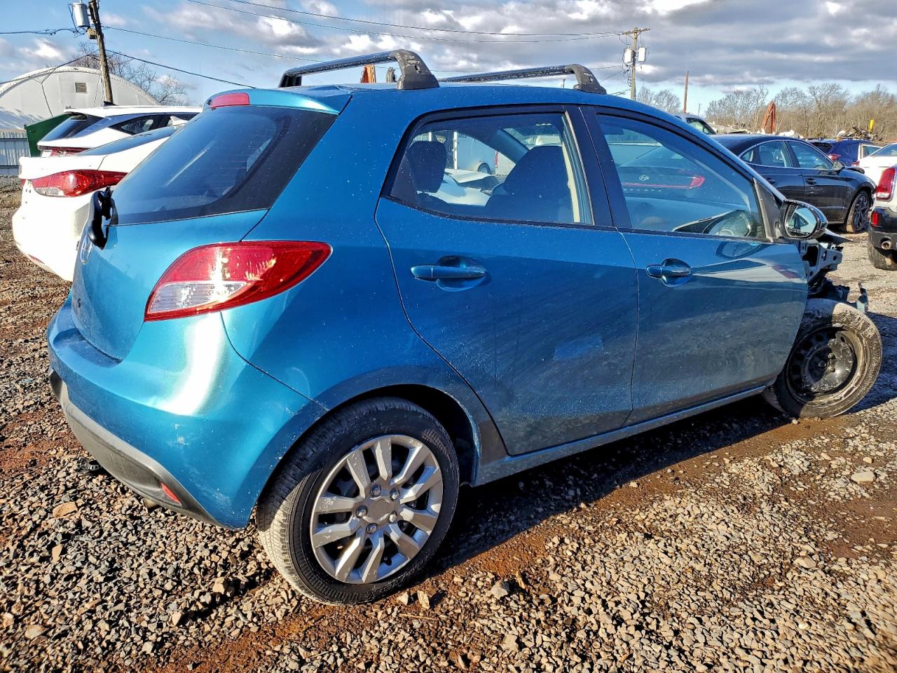 2011 MAZDA MAZDA2 photo 3