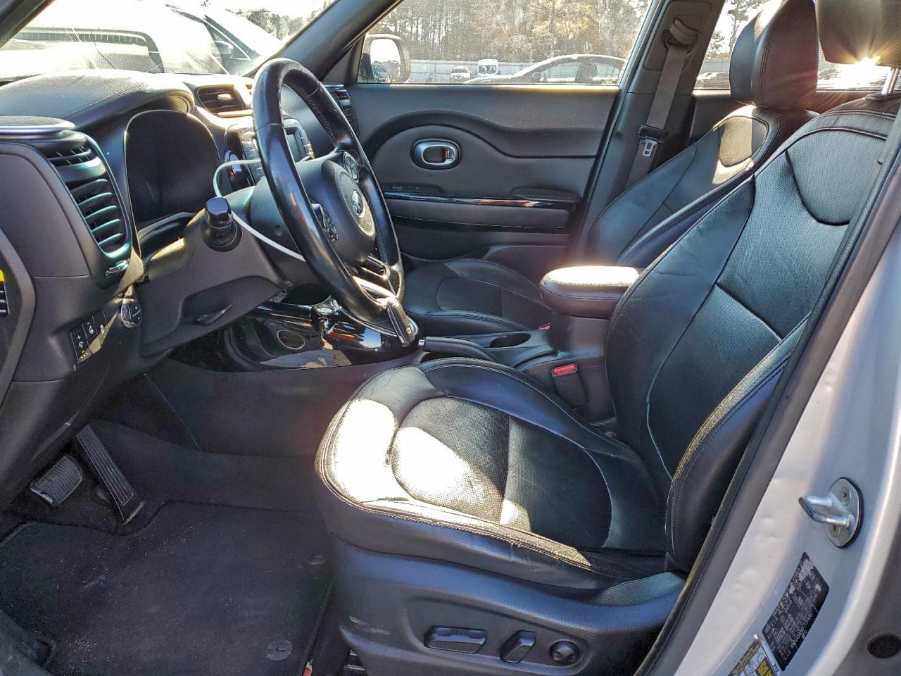 2015 KIA SOUL ! photo 7