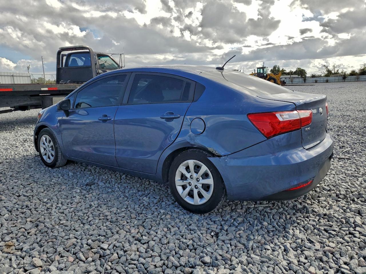 2016 KIA RIO LX photo 2