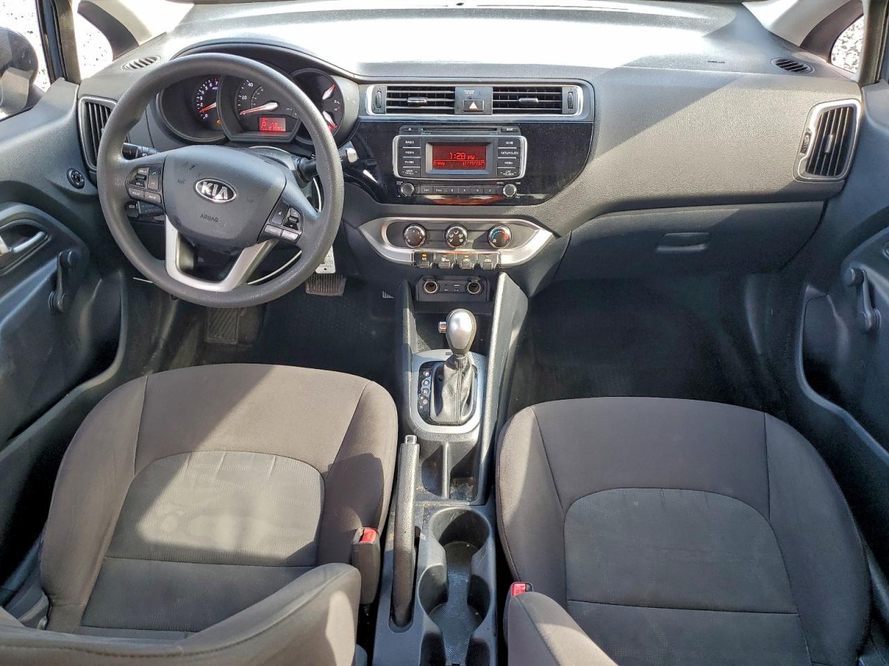2016 KIA RIO LX photo 8