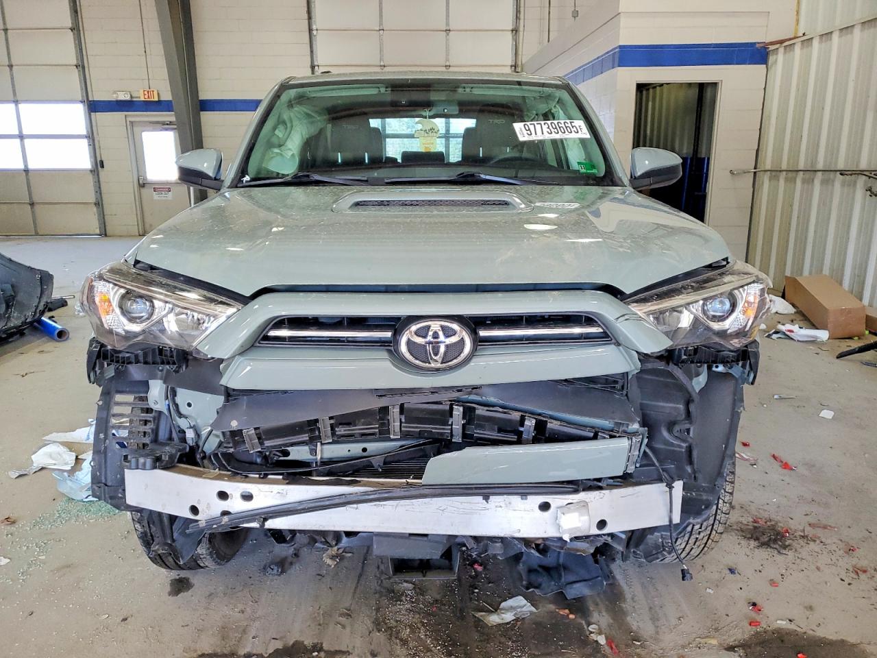 2022 TOYOTA 4RUNNER SR5 PREMIUM photo 5