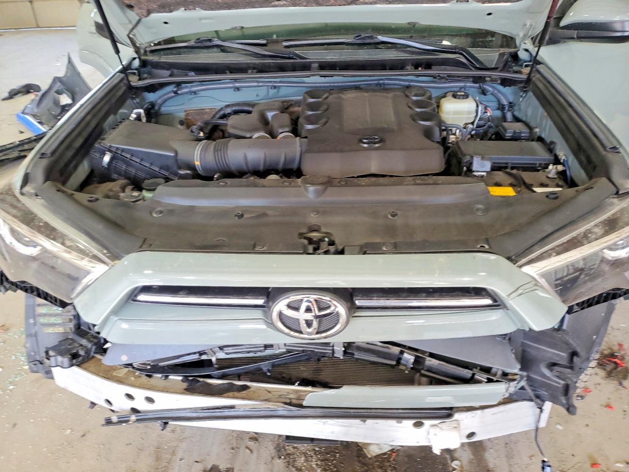2022 TOYOTA 4RUNNER SR5 PREMIUM photo 12