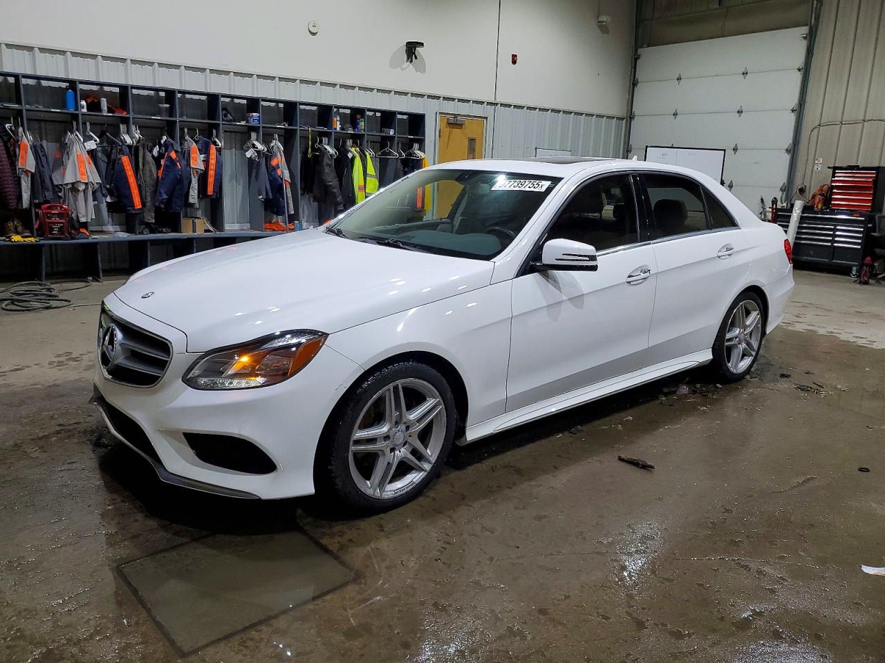 2014 MERCEDES-BENZ E