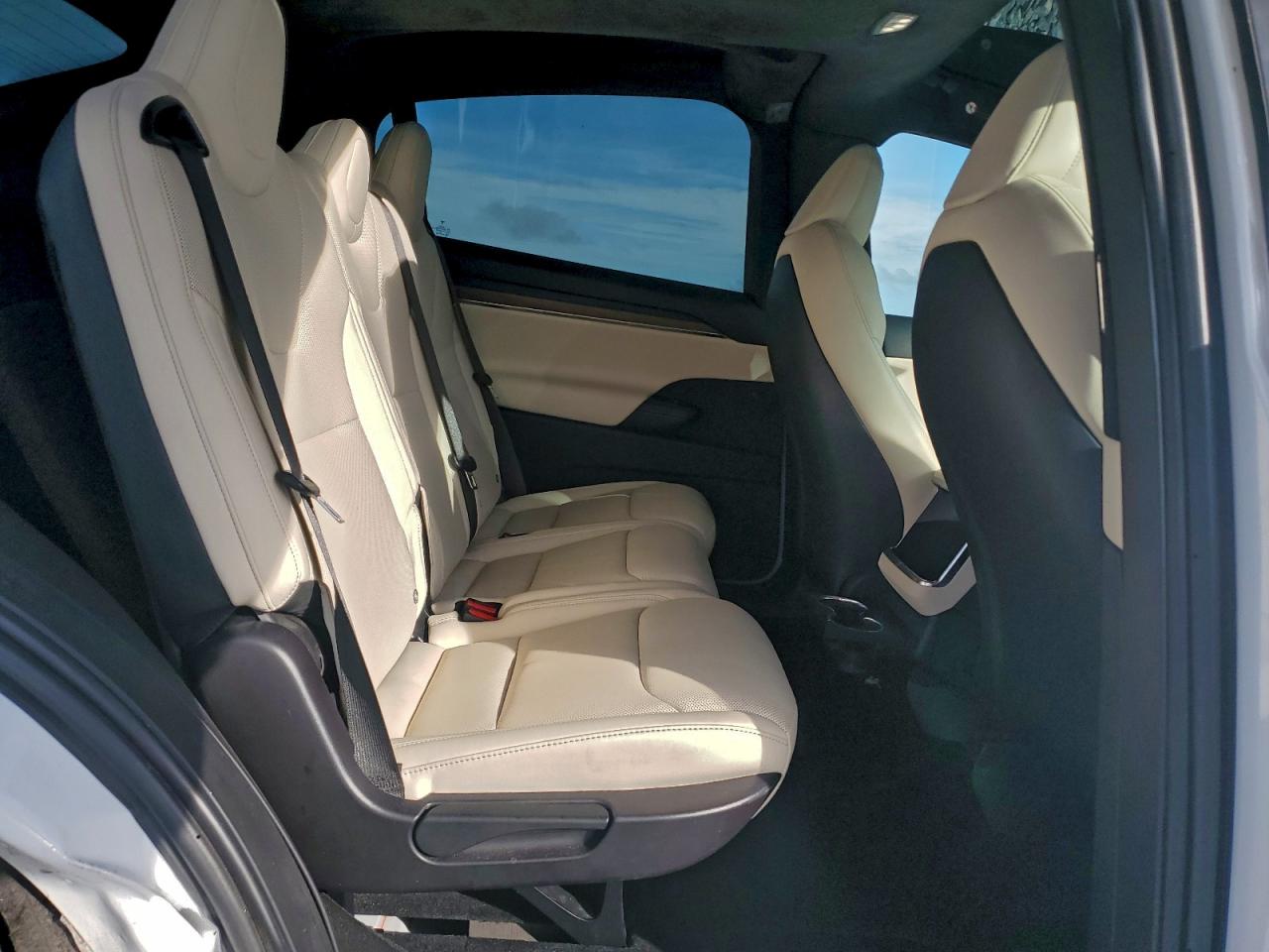 2023 TESLA MODEL X photo 11