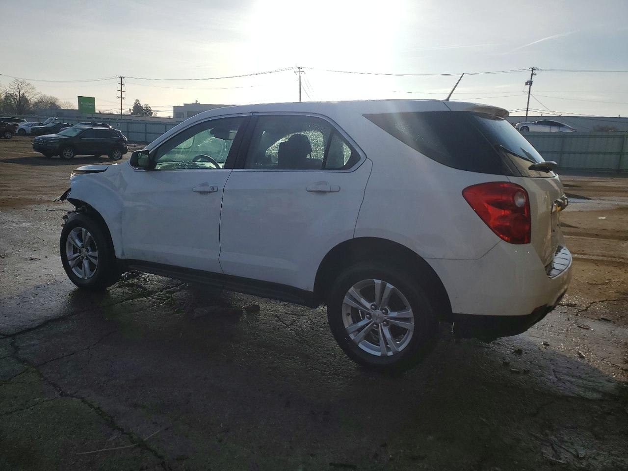 2014 CHEVROLET EQUINOX LS photo 2