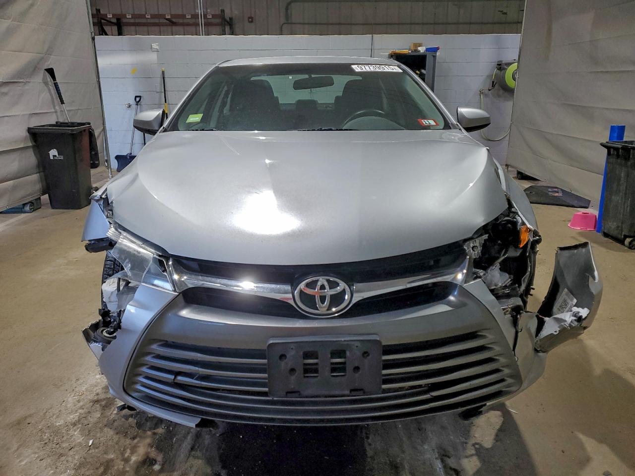 2017 TOYOTA CAMRY LE photo 13