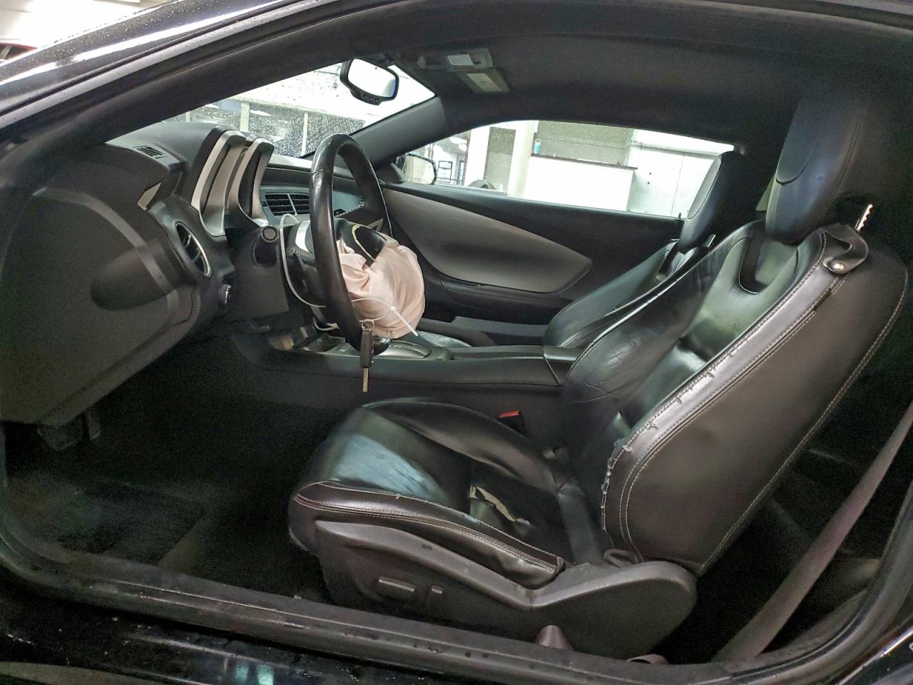 2011 CHEVROLET CAMARO LT photo 7