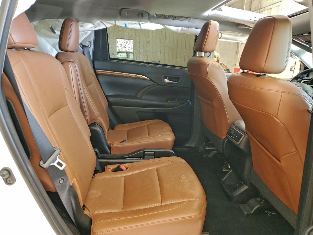 2018 TOYOTA HIGHLANDER LIMITED photo 11