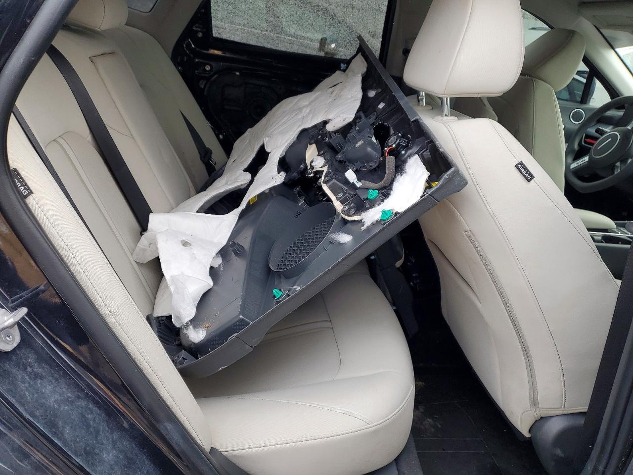 2024 HYUNDAI SONATA SEL photo 10