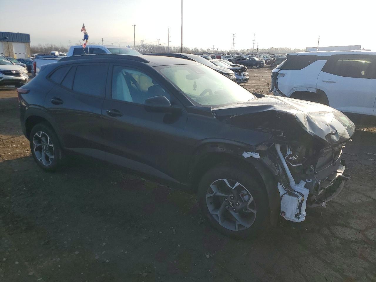 2025 CHEVROLET TRAX 1LT photo 4
