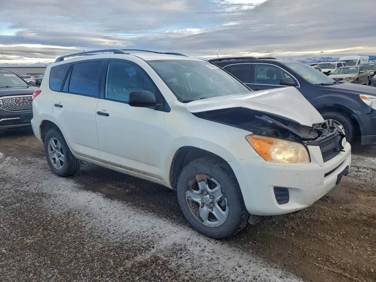 2011 TOYOTA RAV4 photo 4