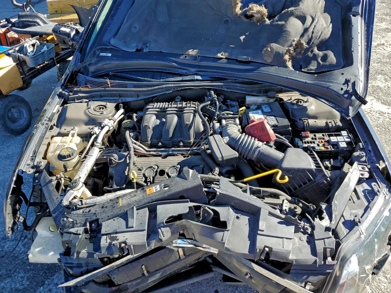 2011 FORD FUSION SE photo 11