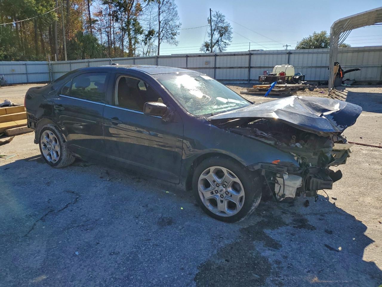 2011 FORD FUSION SE photo 4