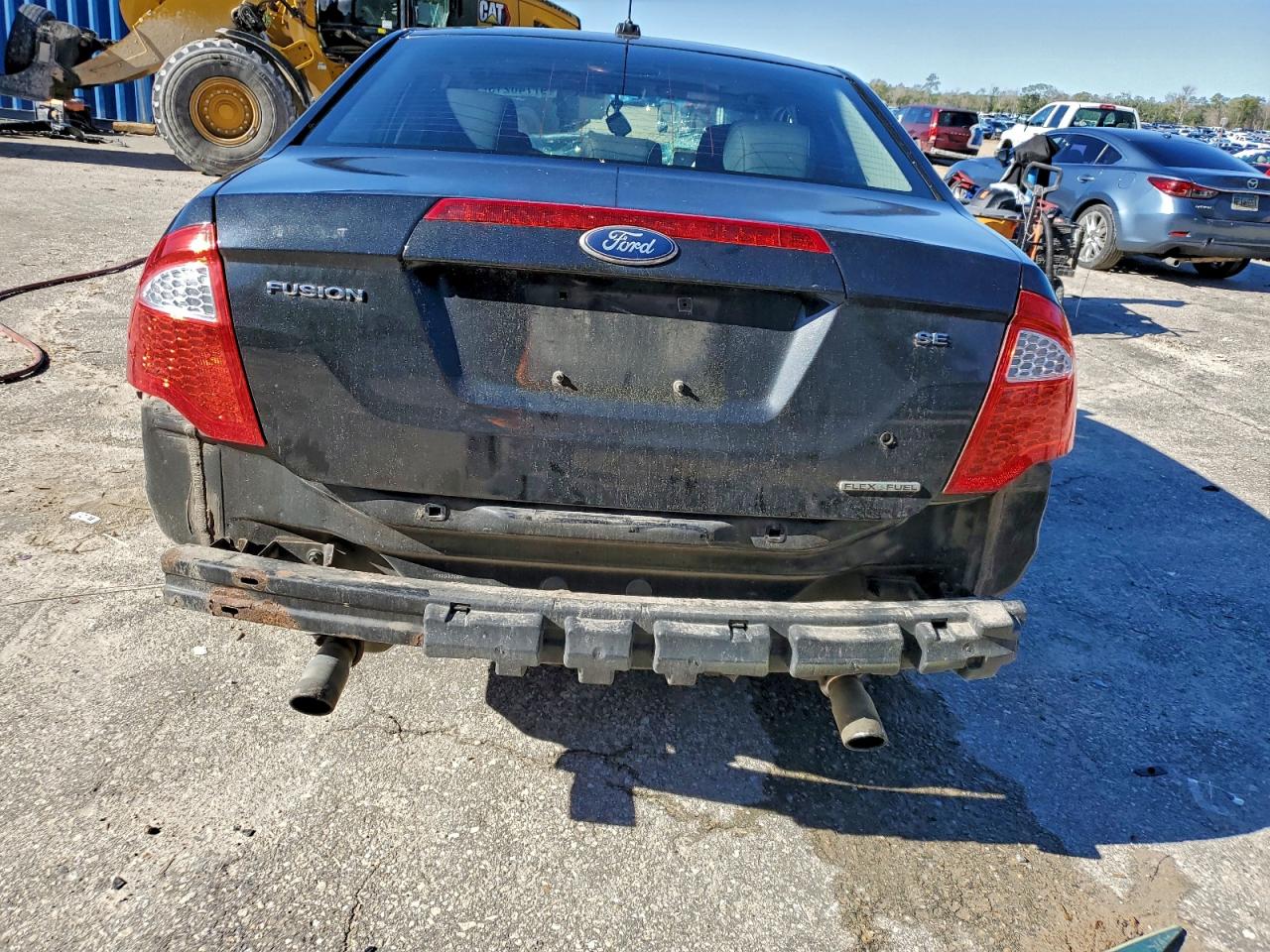 2011 FORD FUSION SE photo 6