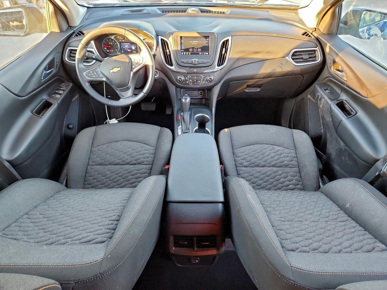 2021 CHEVROLET EQUINOX LT photo 8