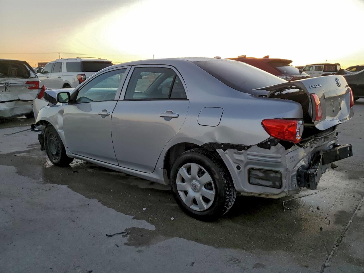 2010 TOYOTA COROLLA BASE photo 2