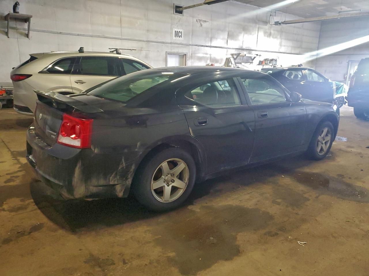 2010 DODGE CHARGER SXT photo 5