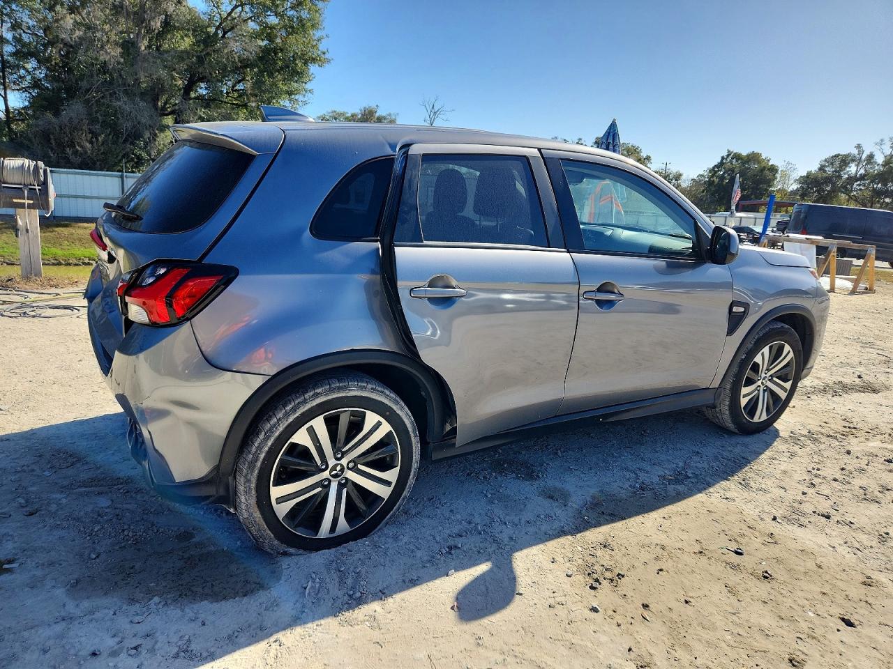 2022 MITSUBISHI OUTLANDER SPORT ES photo 3