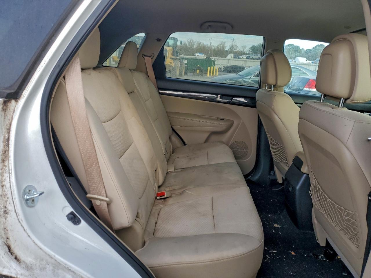 2012 KIA SORENTO BASE photo 21