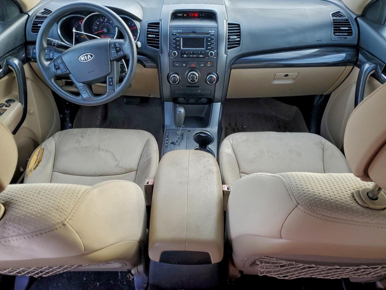 2012 KIA SORENTO BASE photo 15