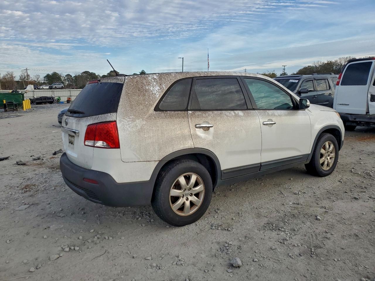 2012 KIA SORENTO BASE photo 5