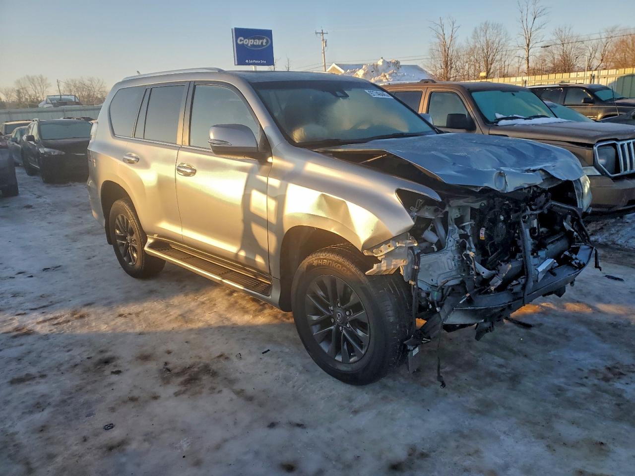 2021 LEXUS GX 460 PREMIUM photo 4