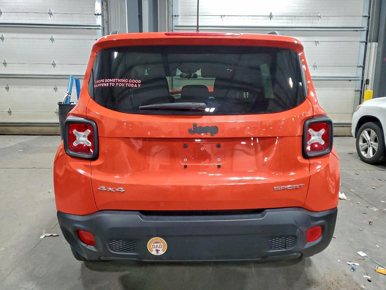 2017 JEEP RENEGADE SPORT photo 11