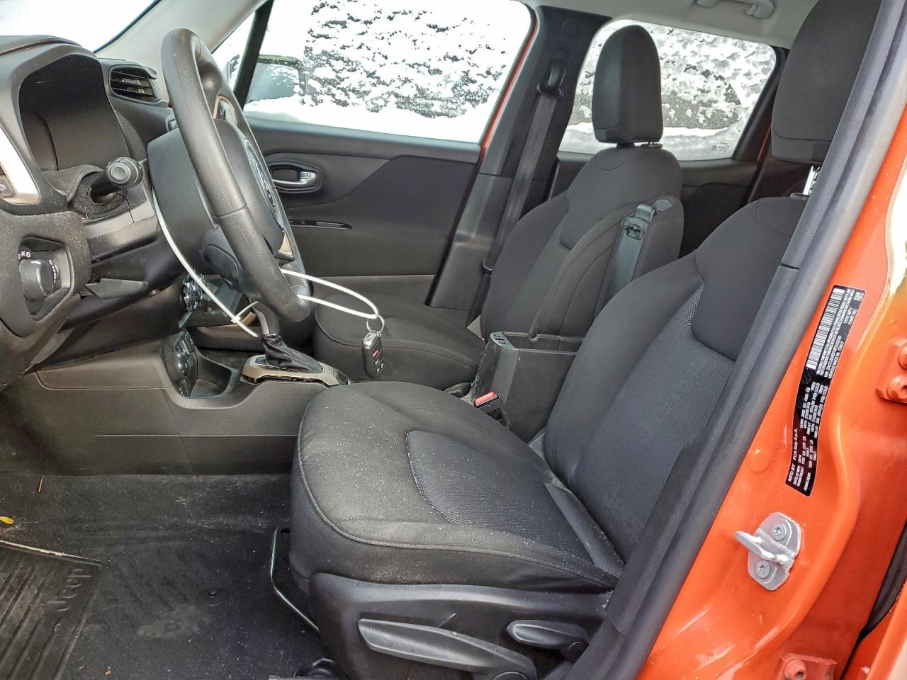 2017 JEEP RENEGADE SPORT photo 13