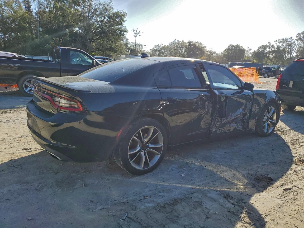 2016 DODGE CHARGER R/T photo 3