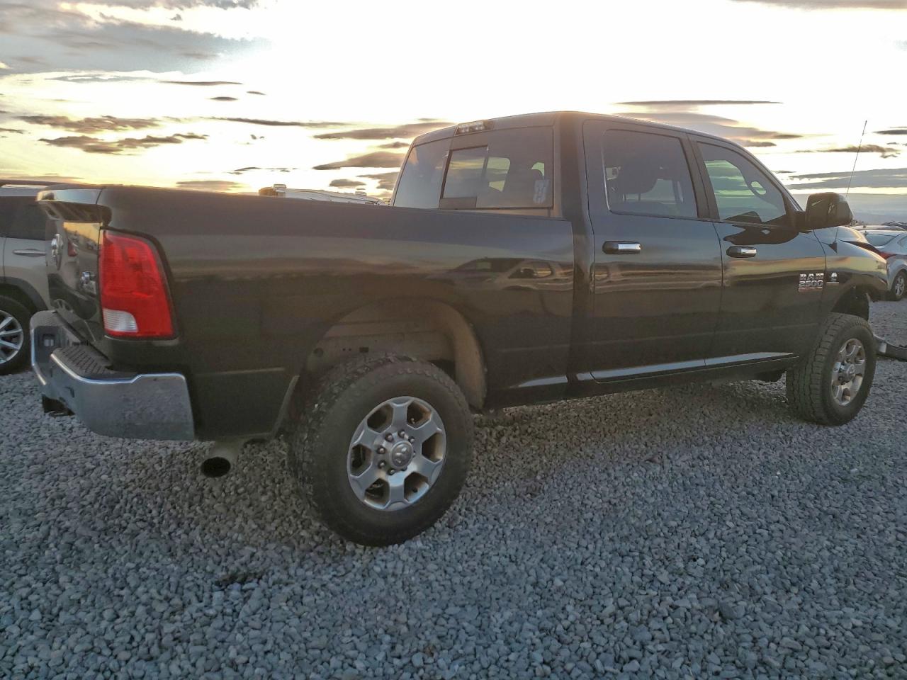 2016 RAM 2500 SLT photo 3