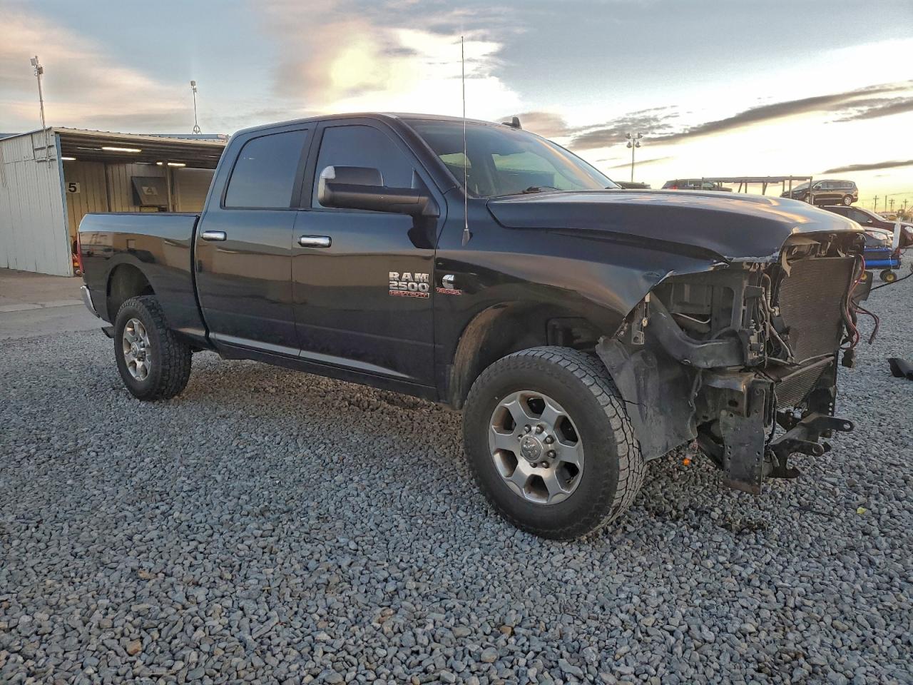 2016 RAM 2500 SLT photo 4