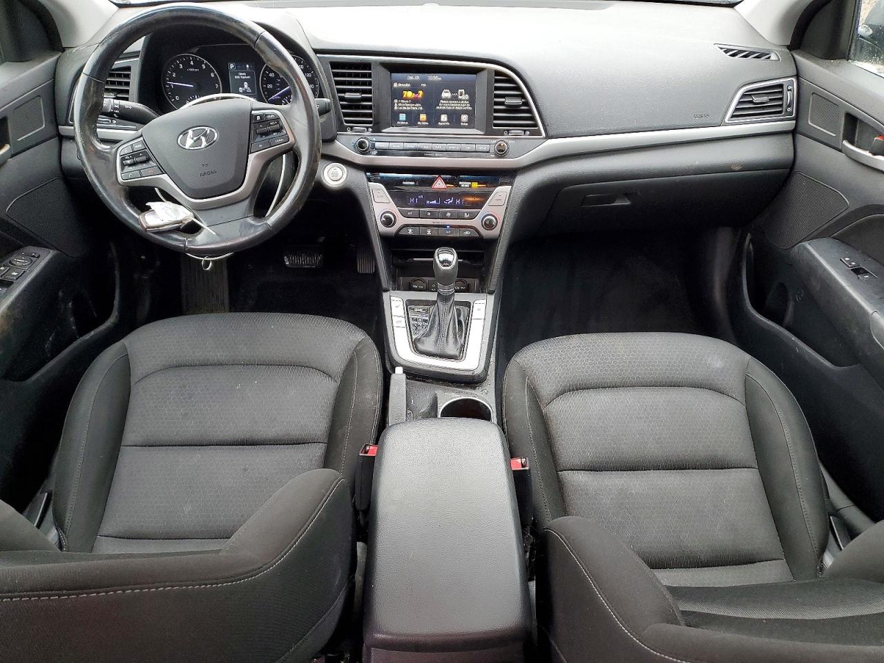 2018 HYUNDAI ELANTRA SEL photo 8