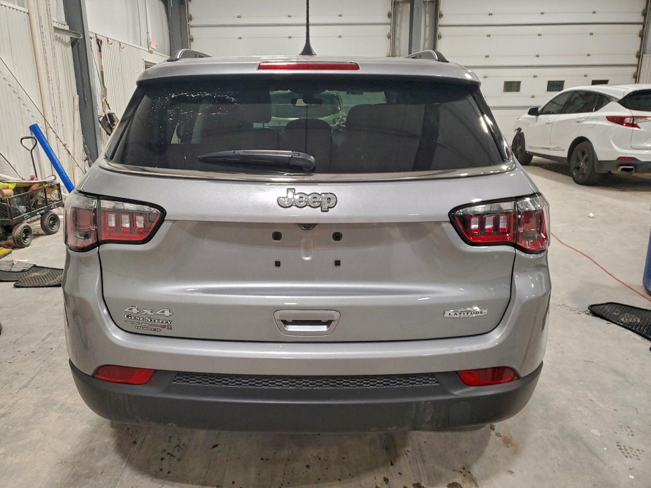 2021 JEEP COMPASS LATITUDE photo 6