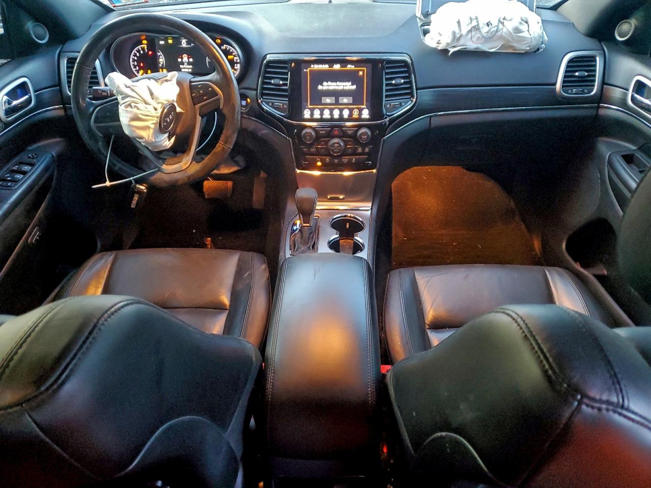2020 JEEP GRAND CHEROKEE LIMITED photo 8