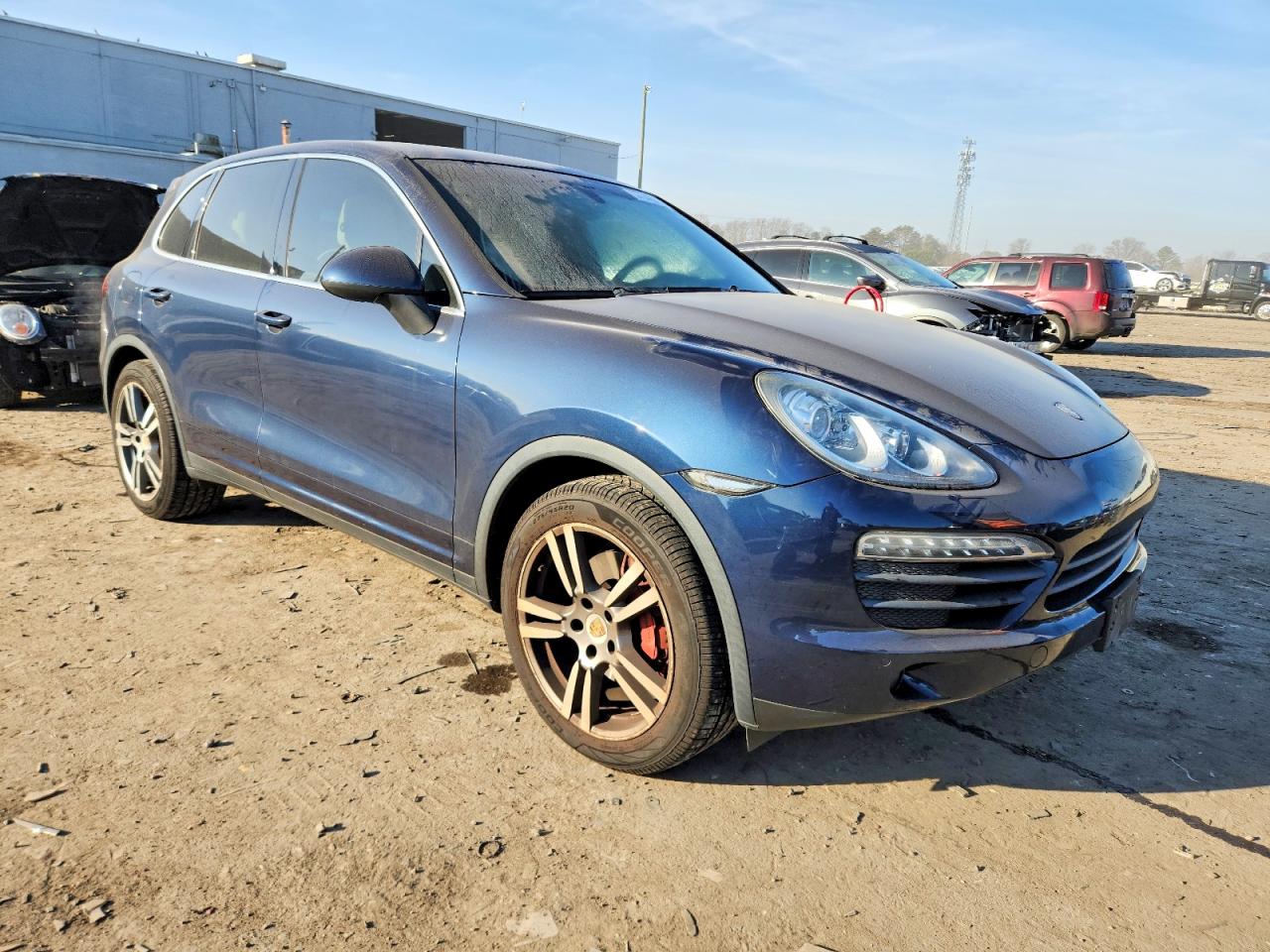 2012 PORSCHE CAYENNE S photo 4