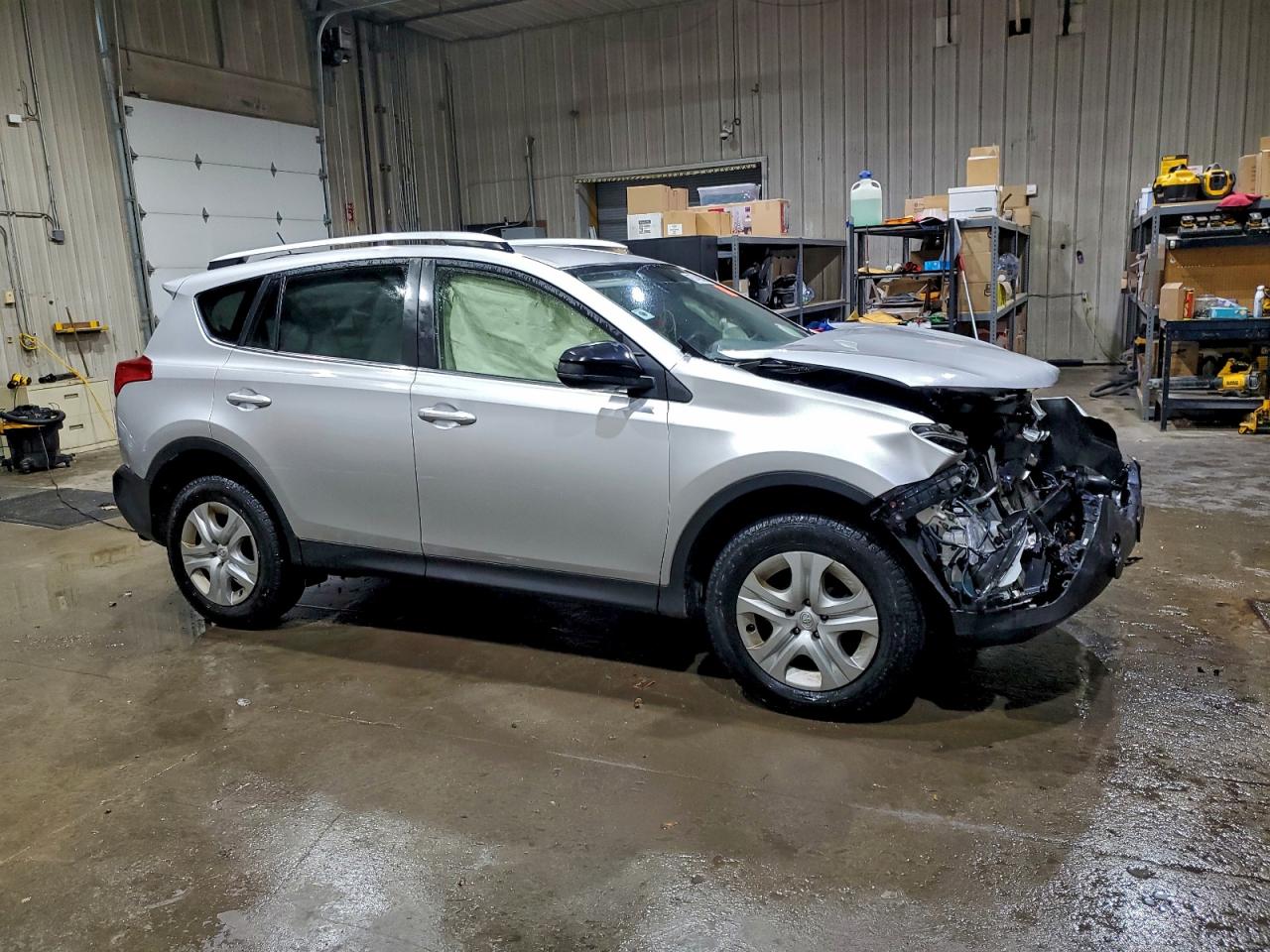 2015 TOYOTA RAV4 LE photo 7
