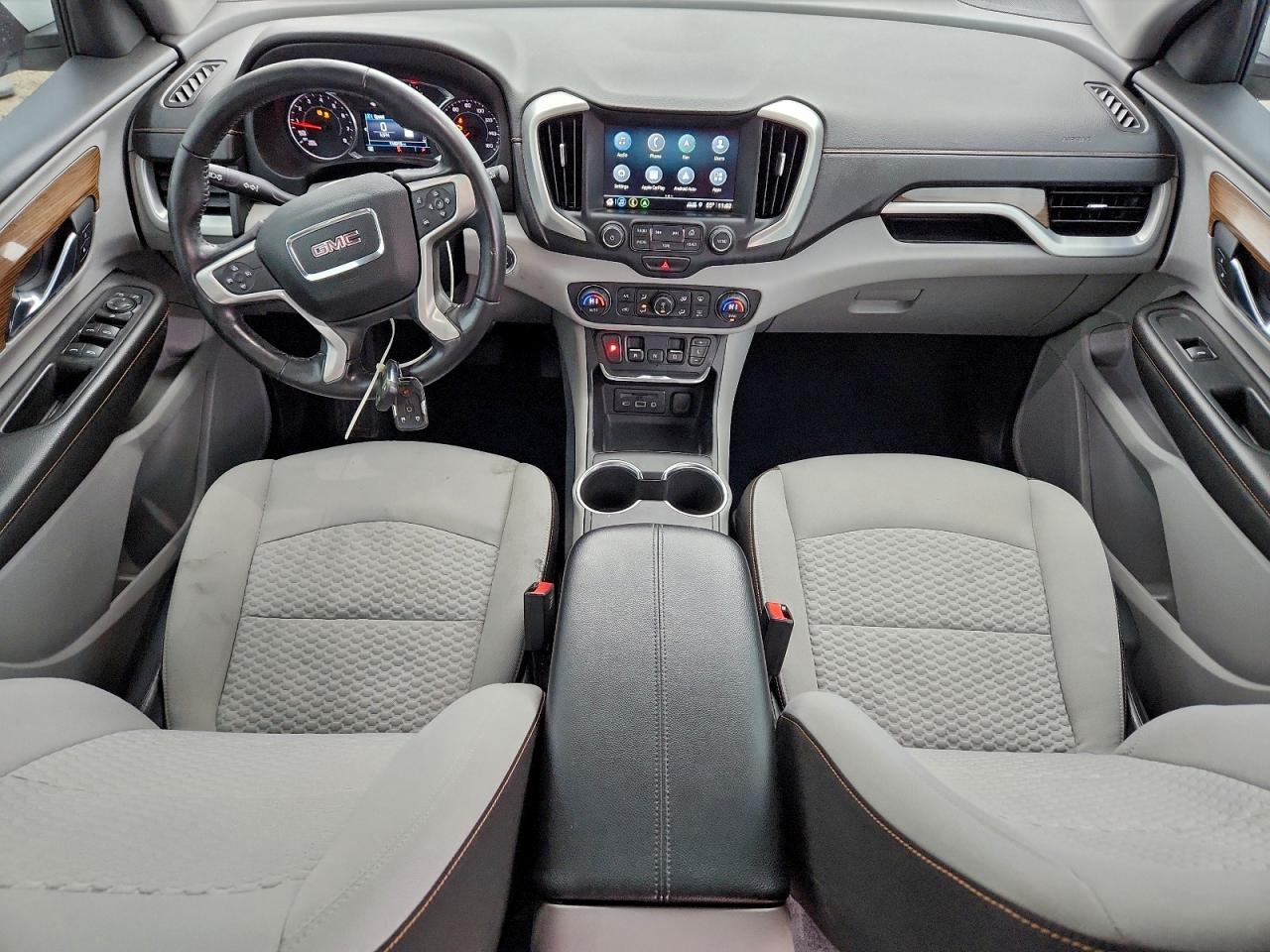 2018 GMC TERRAIN SLE photo 8