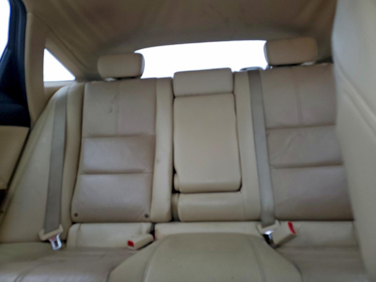 2012 HONDA CROSSTOUR EXL photo 10