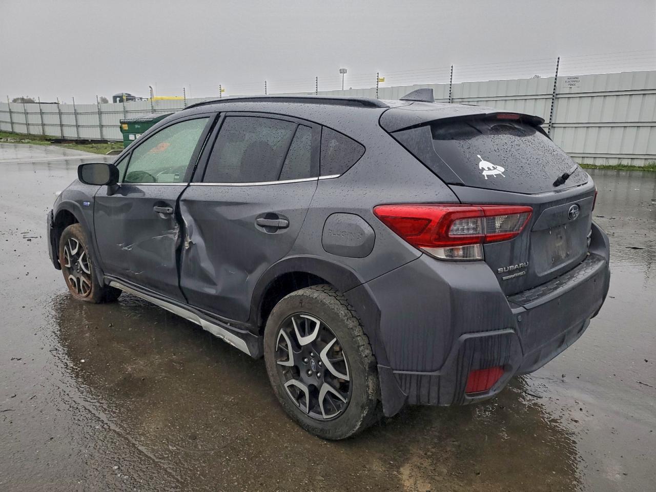 2021 SUBARU CROSSTREK LIMITED photo 2