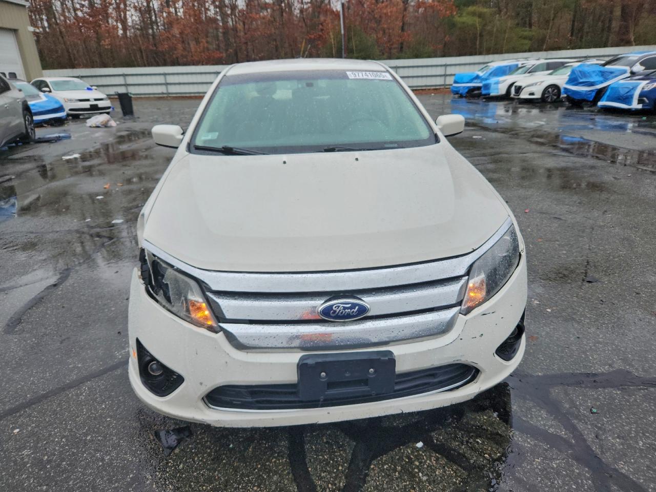 2011 FORD FUSION SE photo 5