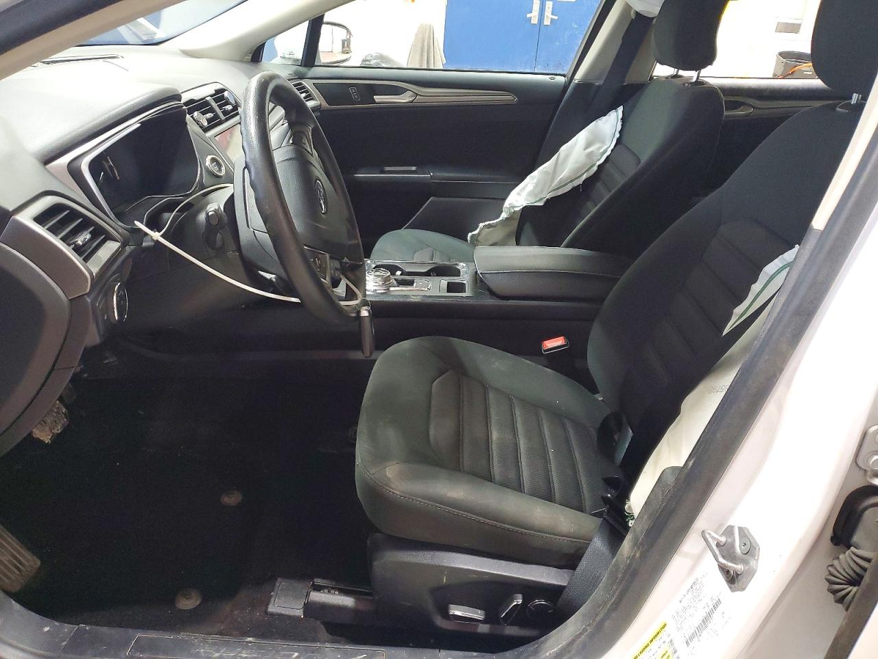 2019 FORD FUSION SE photo 7