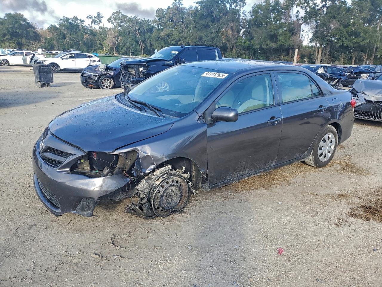 2013 TOYOTA COROLLA
