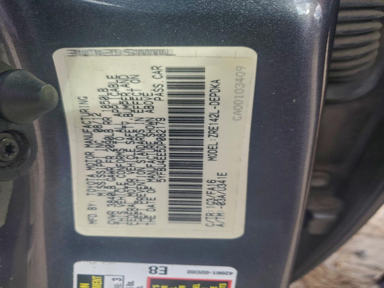2013 TOYOTA COROLLA BASE photo 12