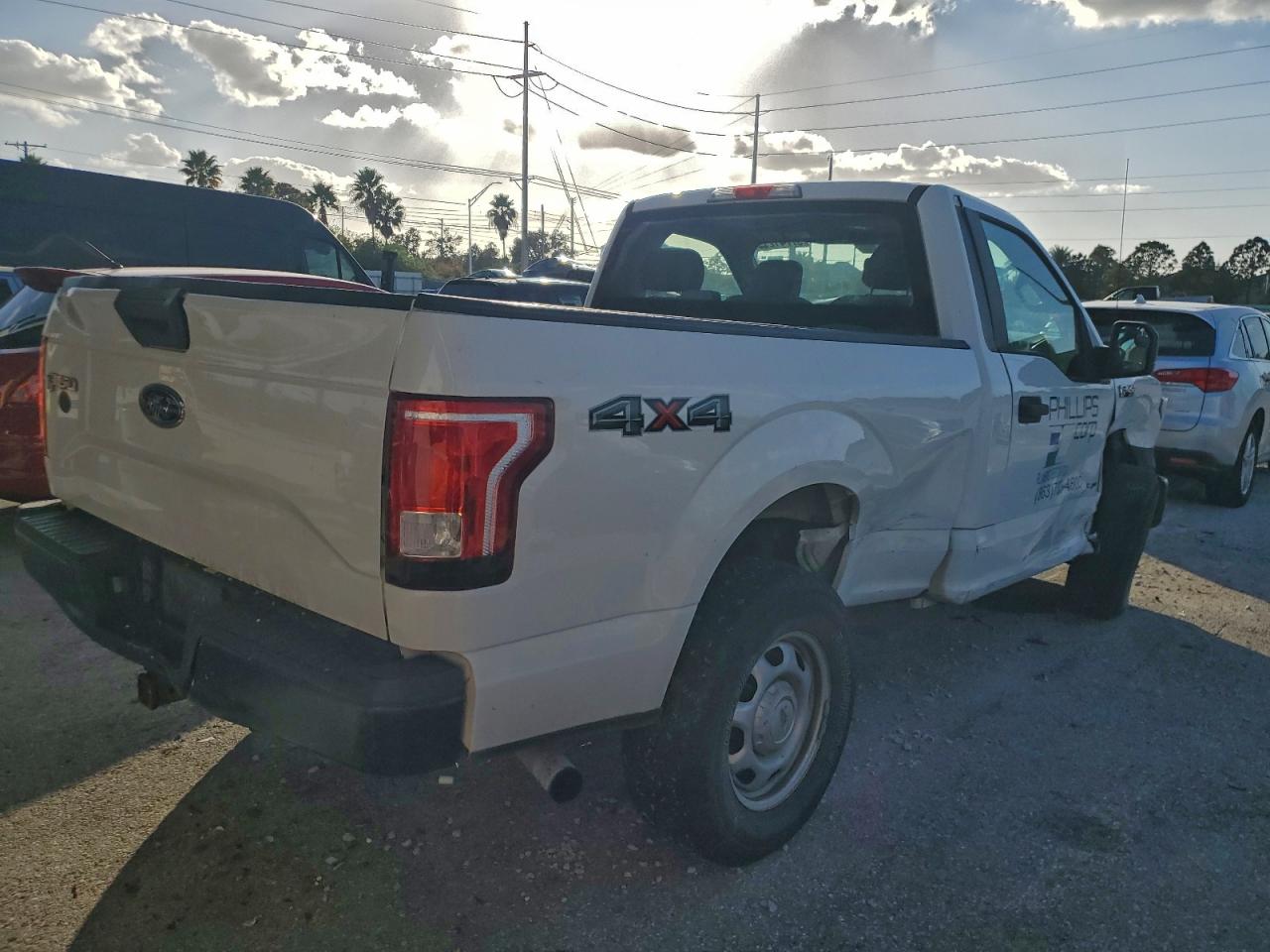2017 FORD F150 photo 3