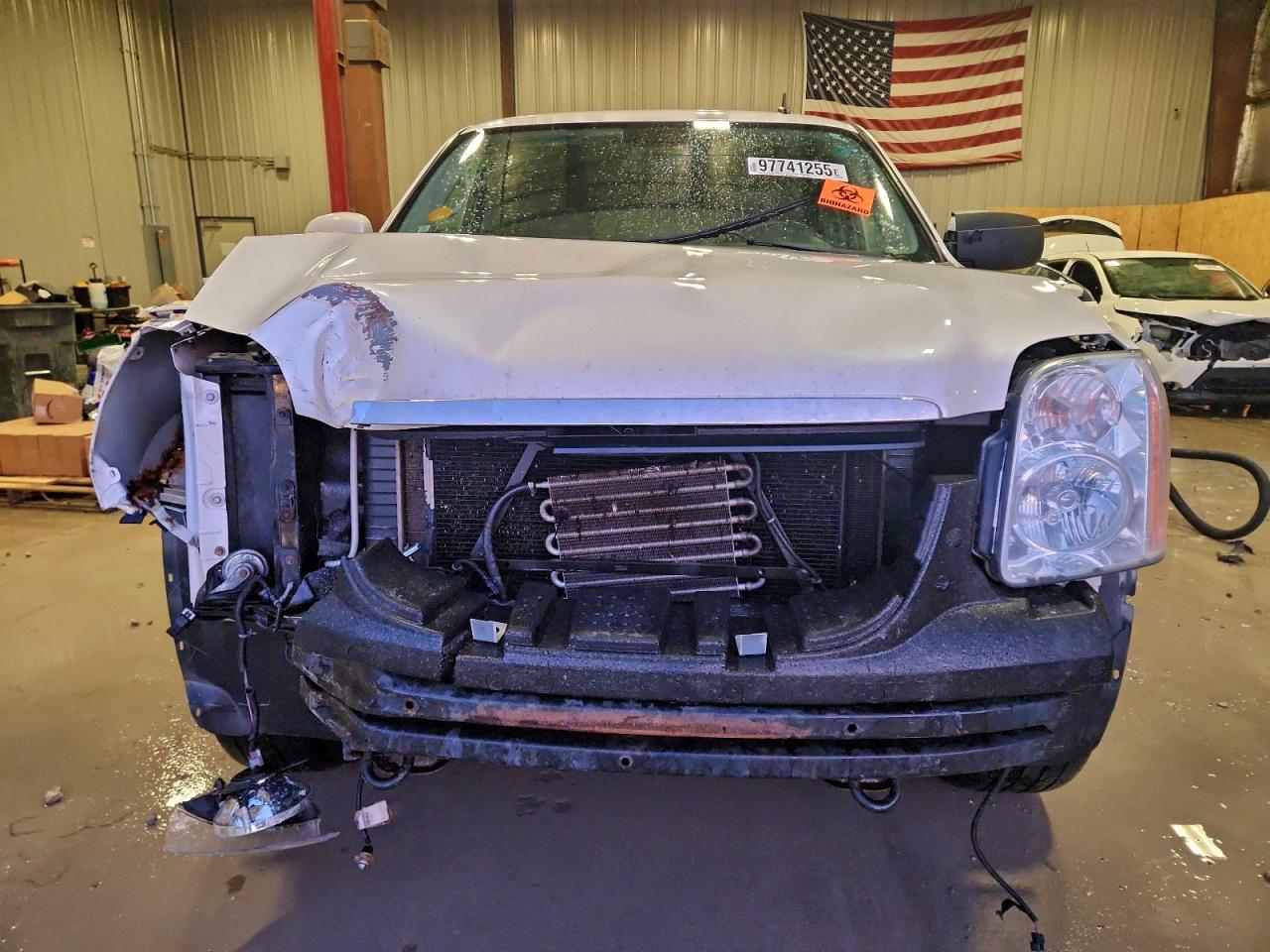 2013 GMC YUKON XL K1500 SLT photo 5