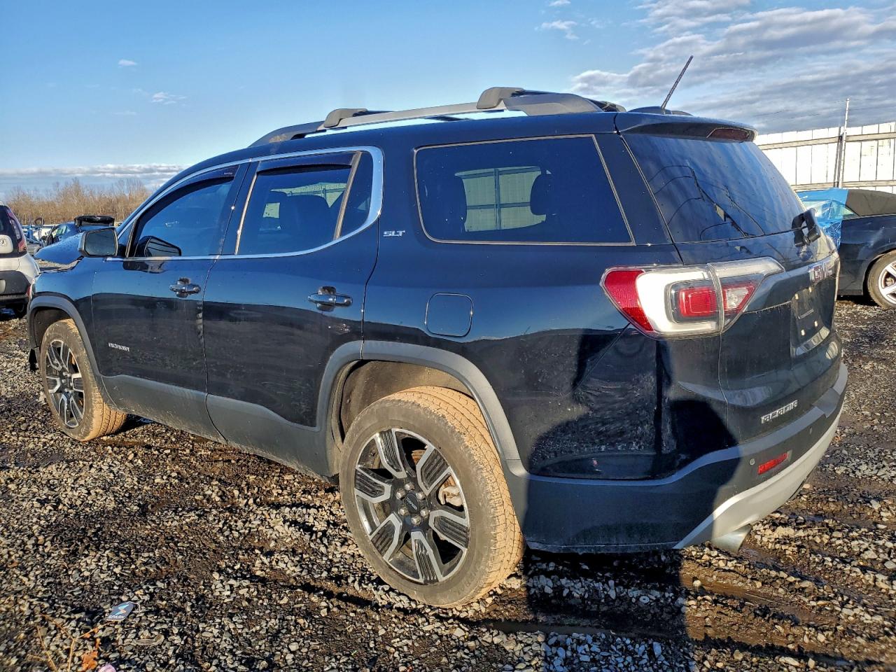2019 GMC ACADIA SLT-1 photo 2