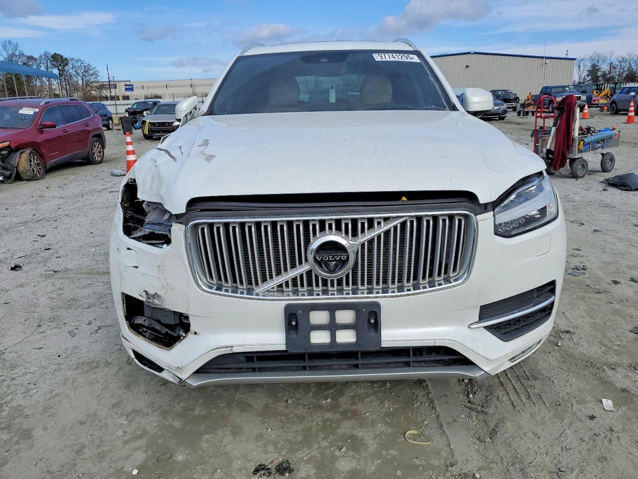 2018 VOLVO XC90 T6 photo 5