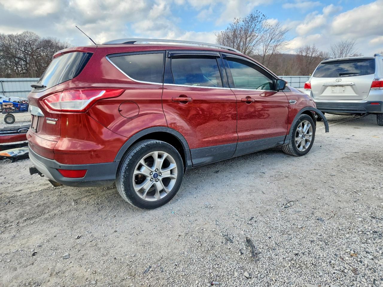 2016 FORD ESCAPE TITANIUM photo 3