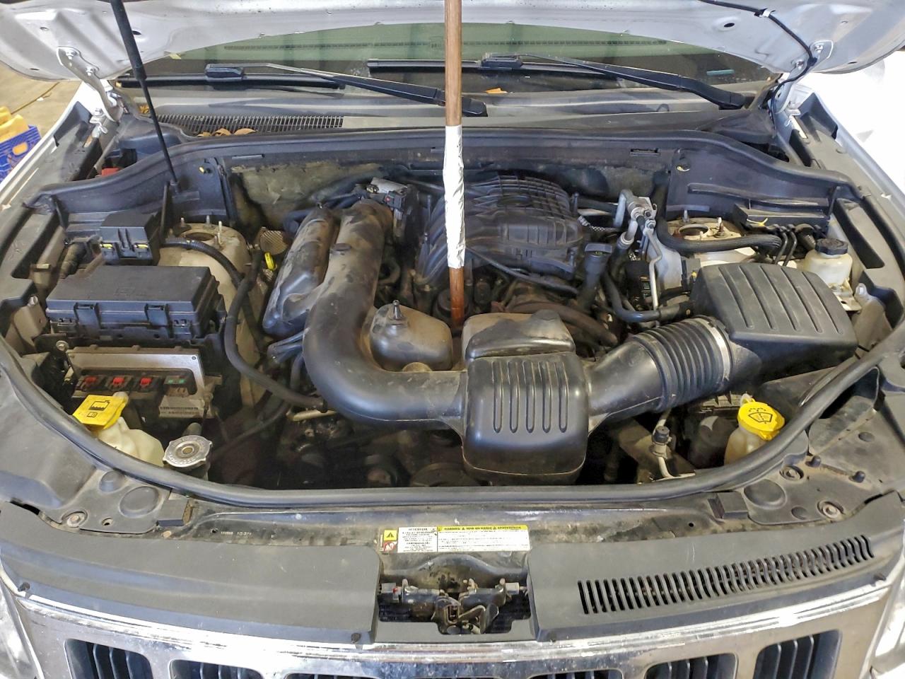 2011 JEEP GRAND CHEROKEE LIMITED photo 11